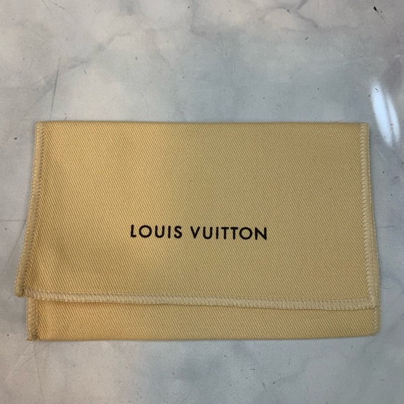 Louis Vuitton Other - 5/$25 LOUIS VUITTON gift dustbag sleeper store